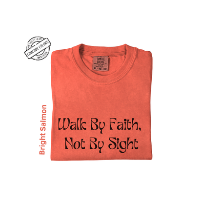 Camiseta unisex de algodón suave, perfecta para el día a día. Diseñada con impresión de alta calidad que resiste lavados y uso constante. Disponible en varios colores y tallas. Ideal para quienes buscan comodidad sin perder estilo.